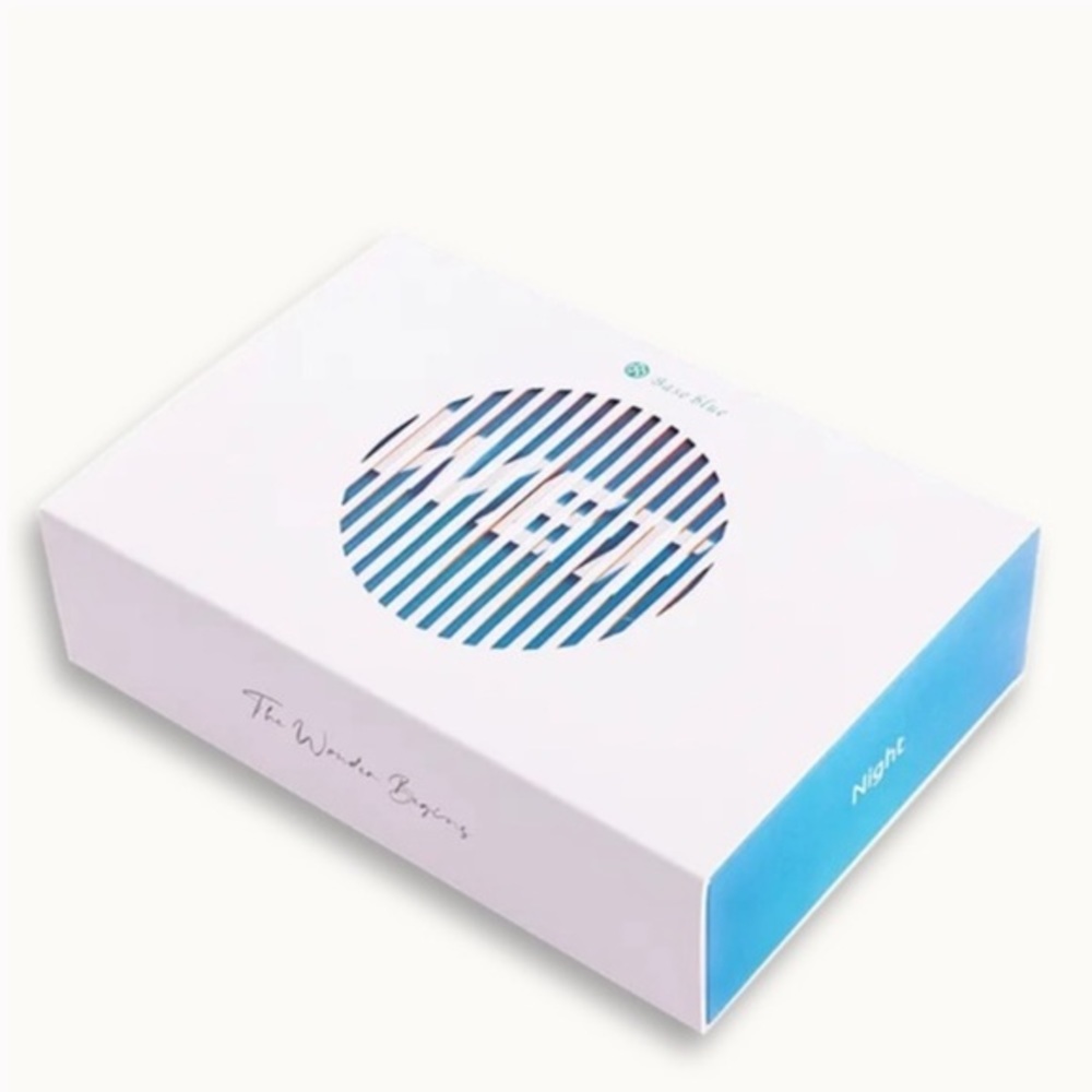 Baseblue Cosmetics Dry and Wet Dual Action Facial Cleansing Wipes New Sealed